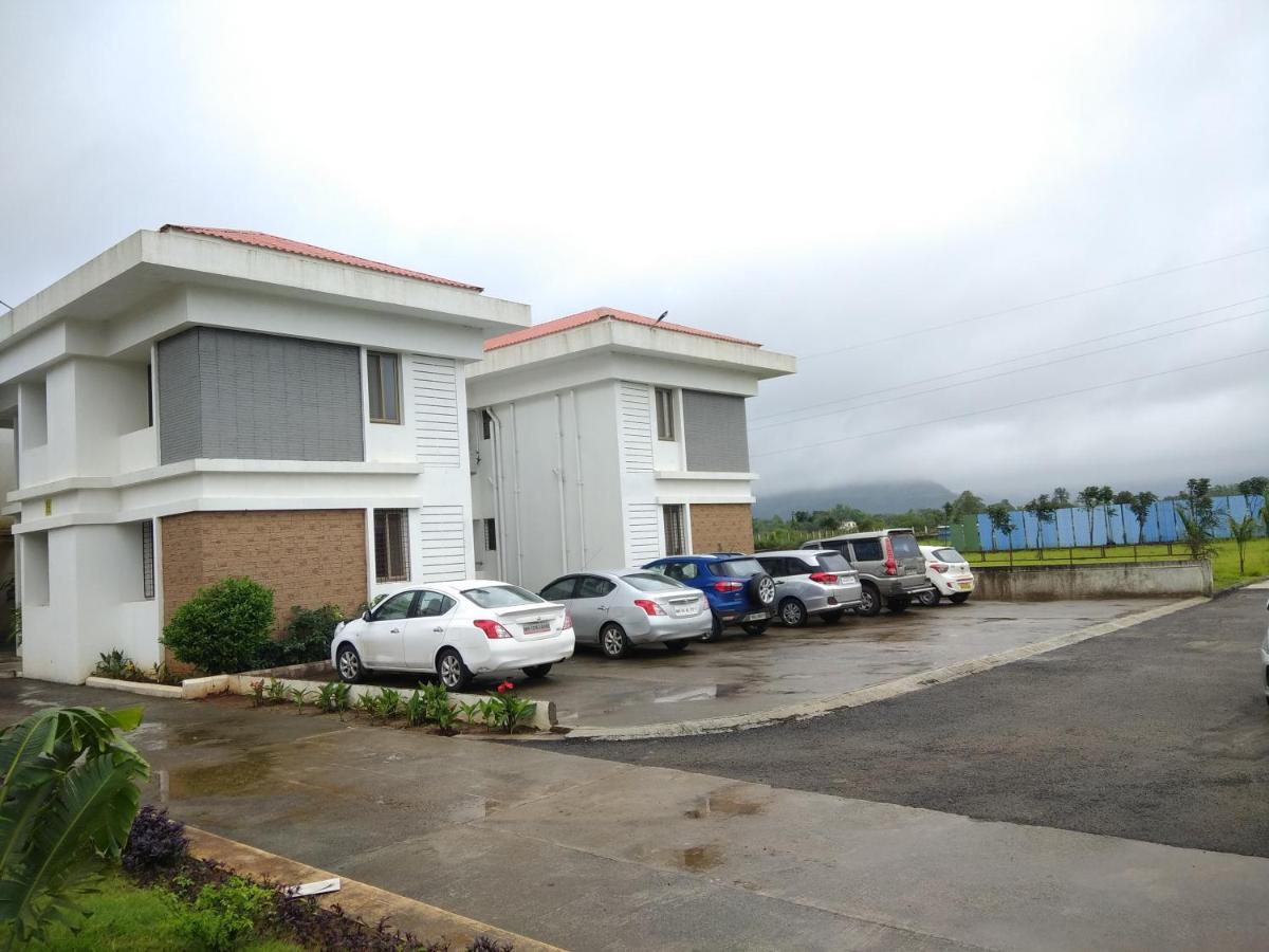 Parishreya Holiday Home Lonavala Exterior photo